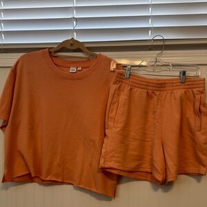 Gap NWOT Vintage Soft two-piece terry set